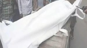 শ্যামনগরে গাছ থেকে পড়ে যুবকের মৃত্যু