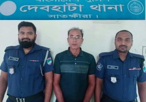 পোল্ট্রি খামারে হামলা-লুটপাটের মামলায় প্রধান আসামি গ্রেপ্তার